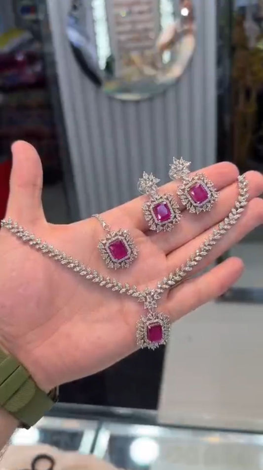 Zircon Necklace Set